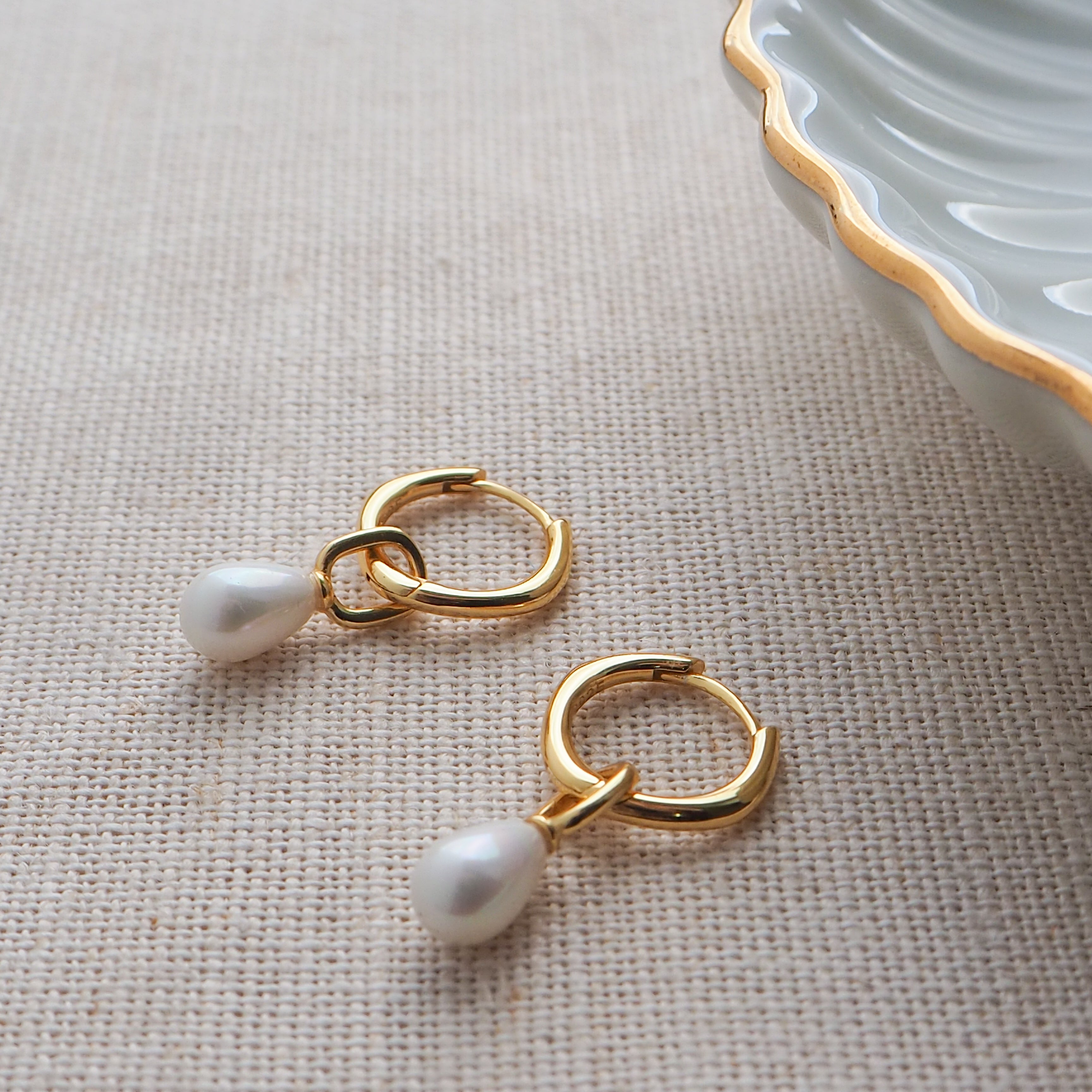 Ready To Post Gold Pearl Huggies