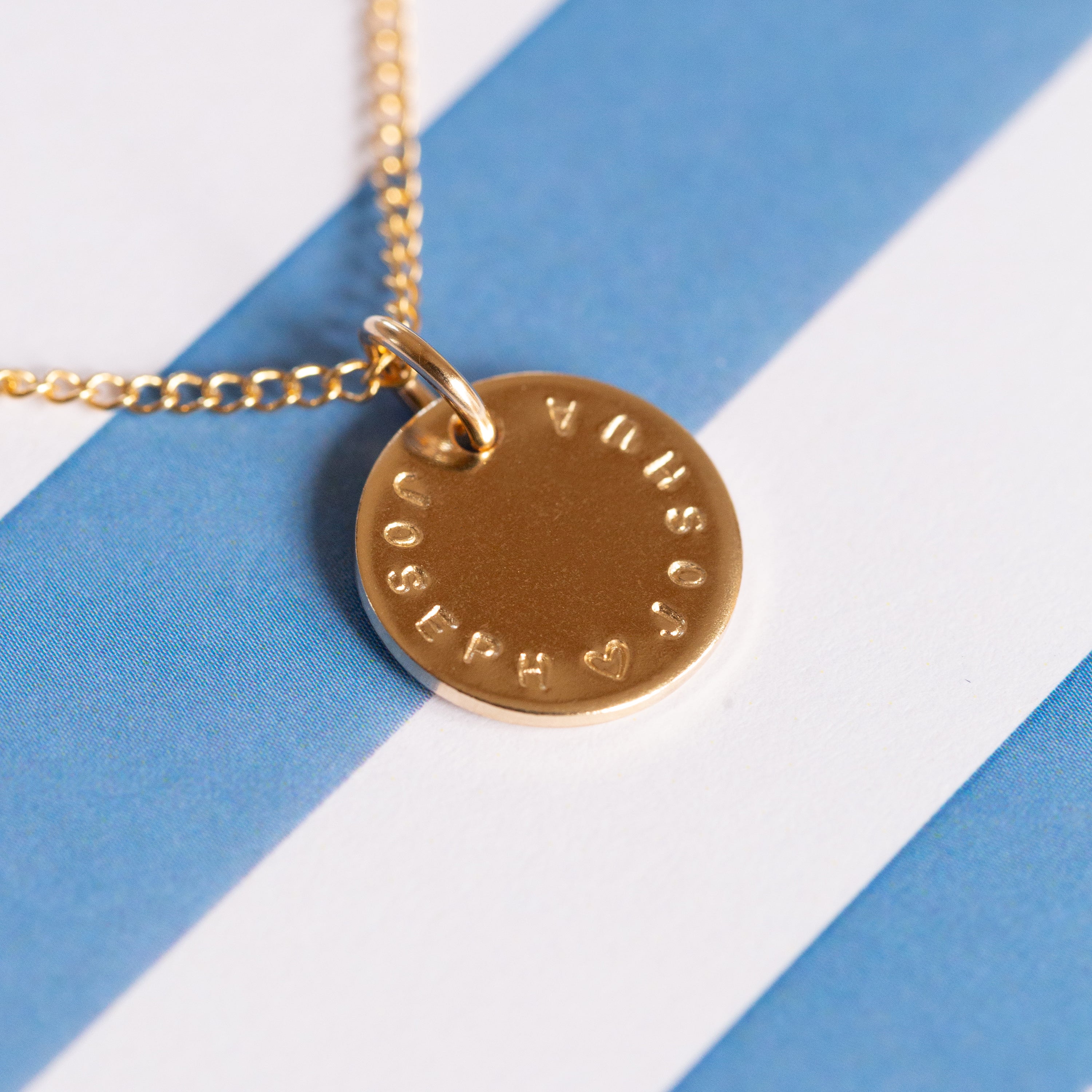 Gold midi disc necklace
