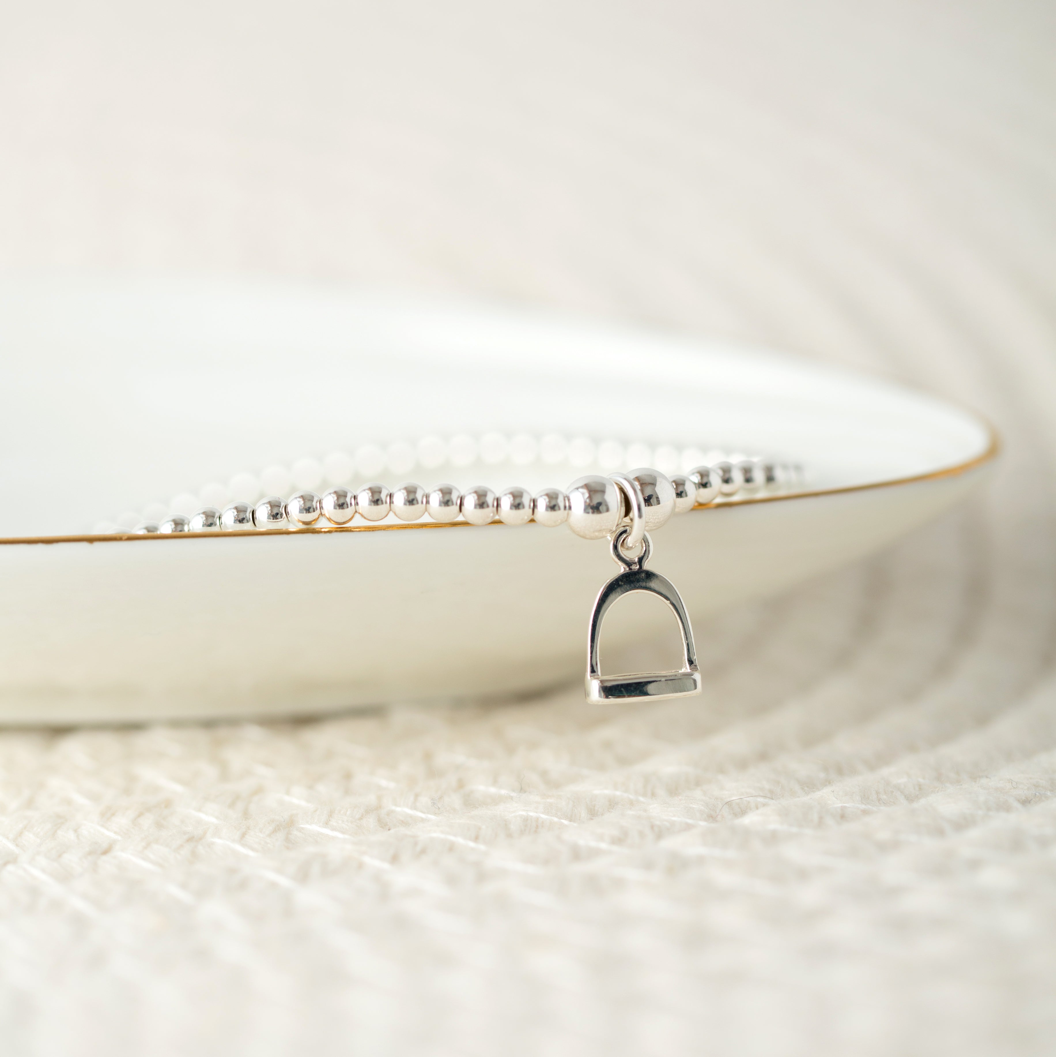 Stirrup beaded bracelet