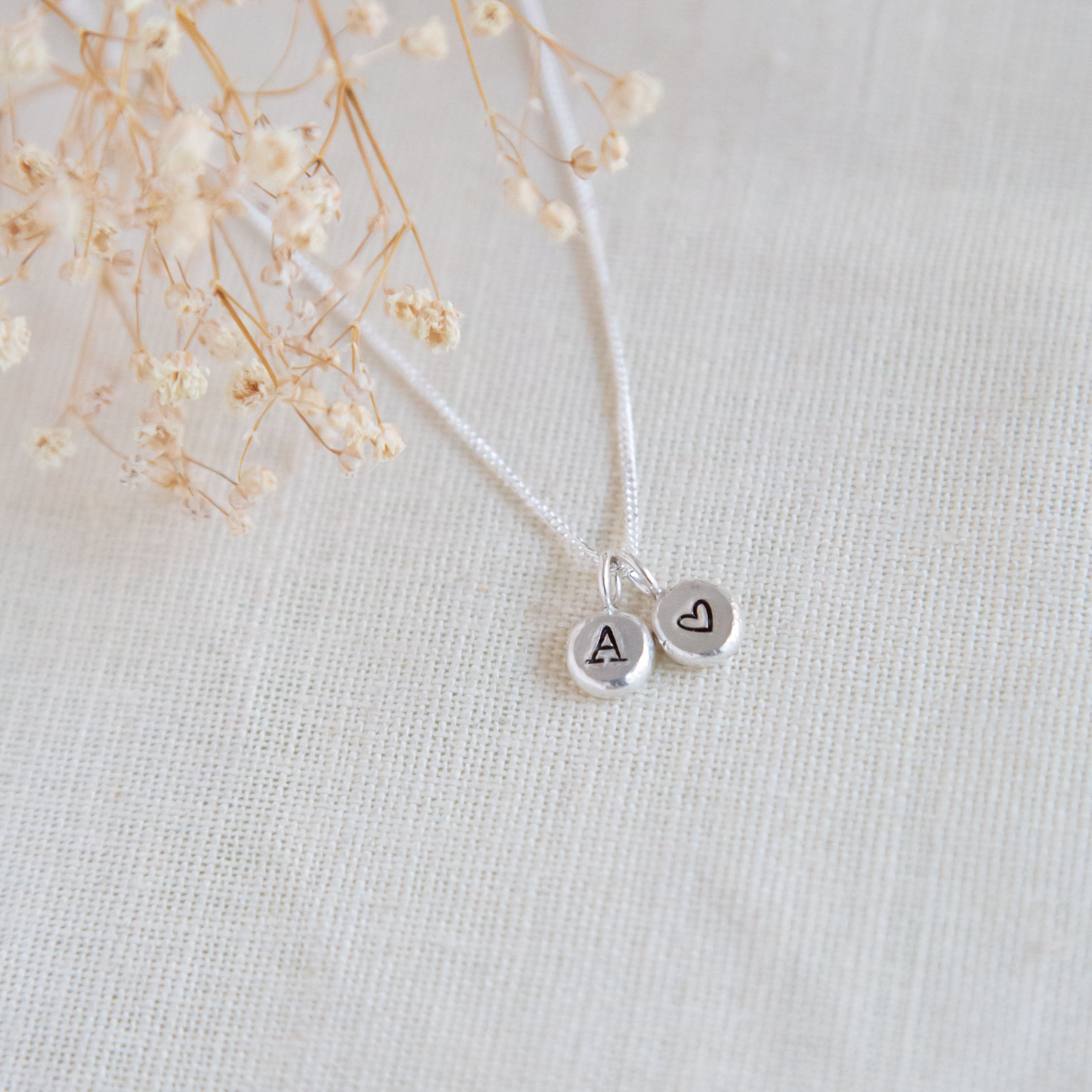 Pebble necklace