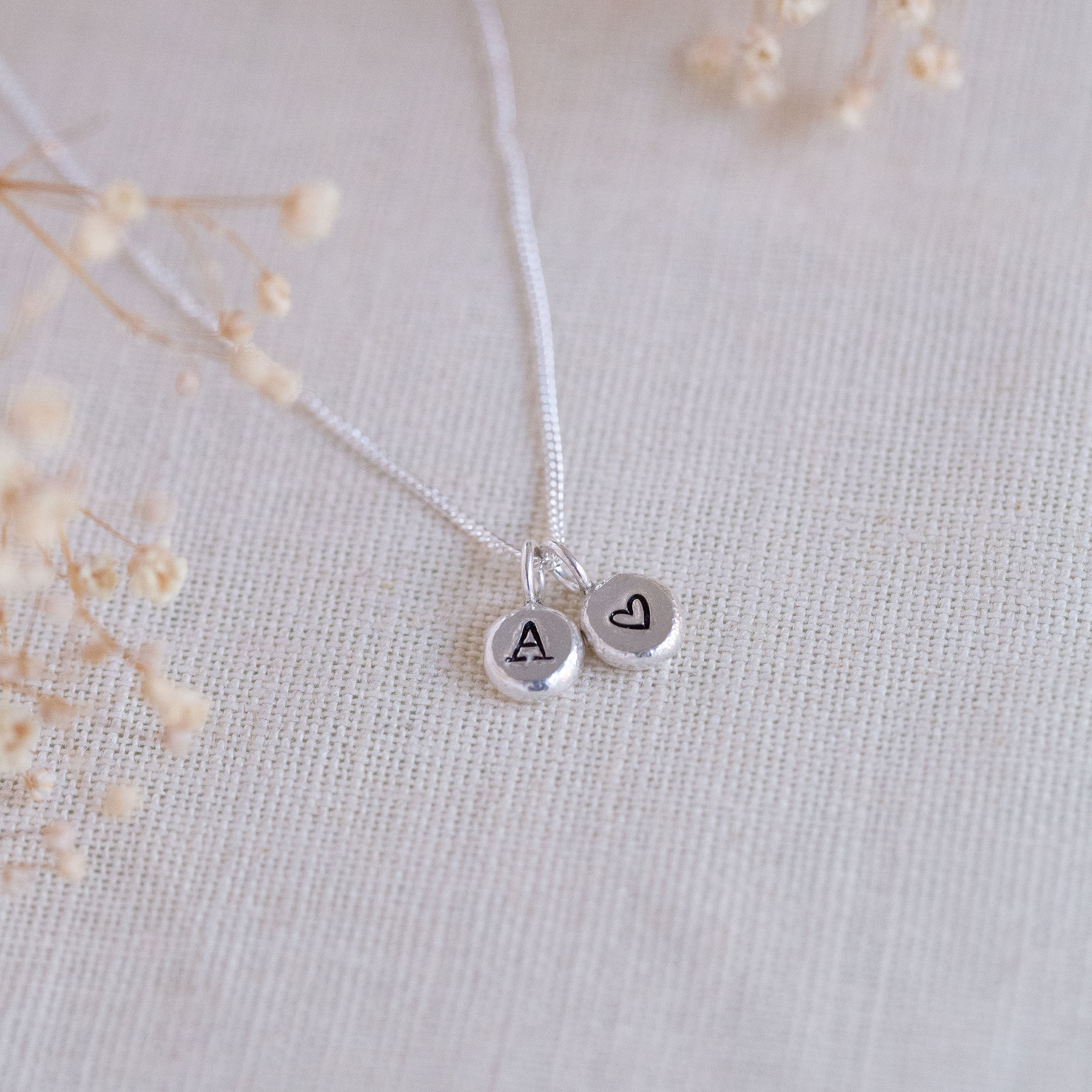 Pebble necklace