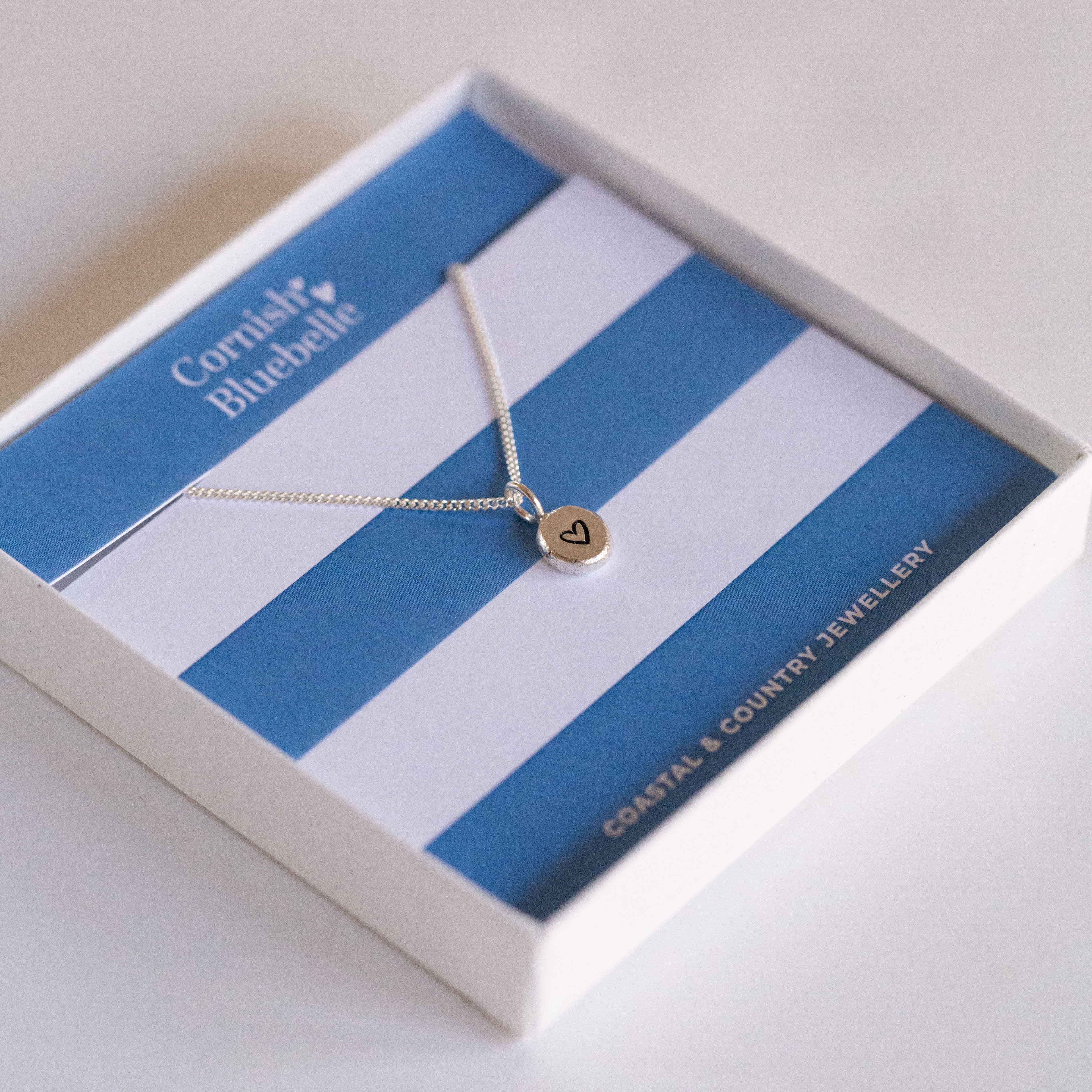 Pebble necklace