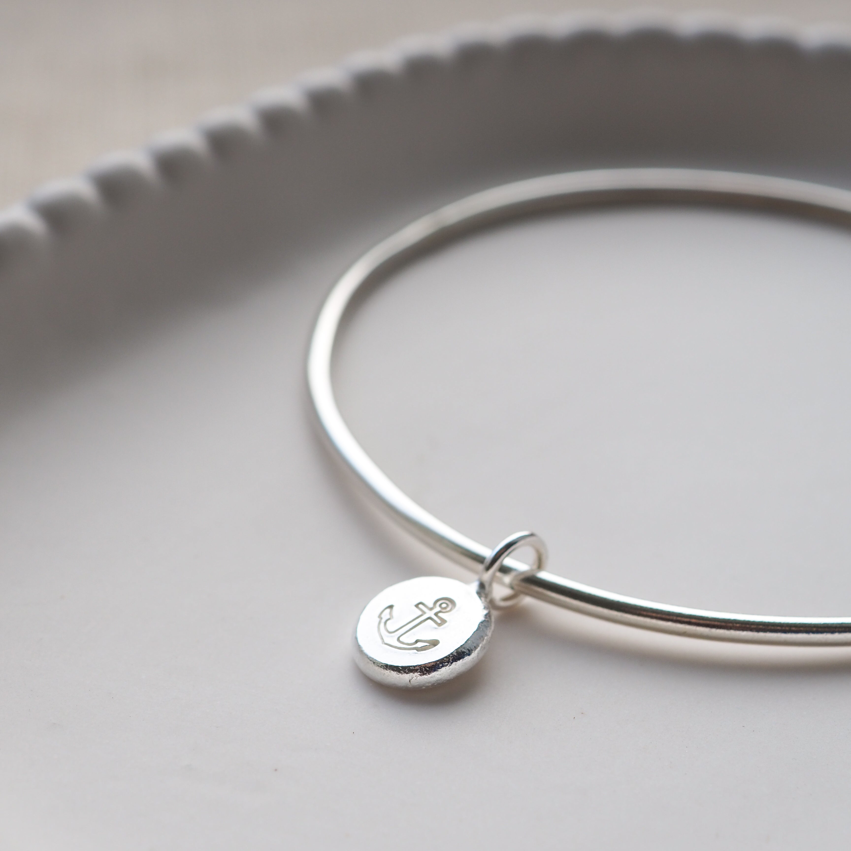 Pebble bangle