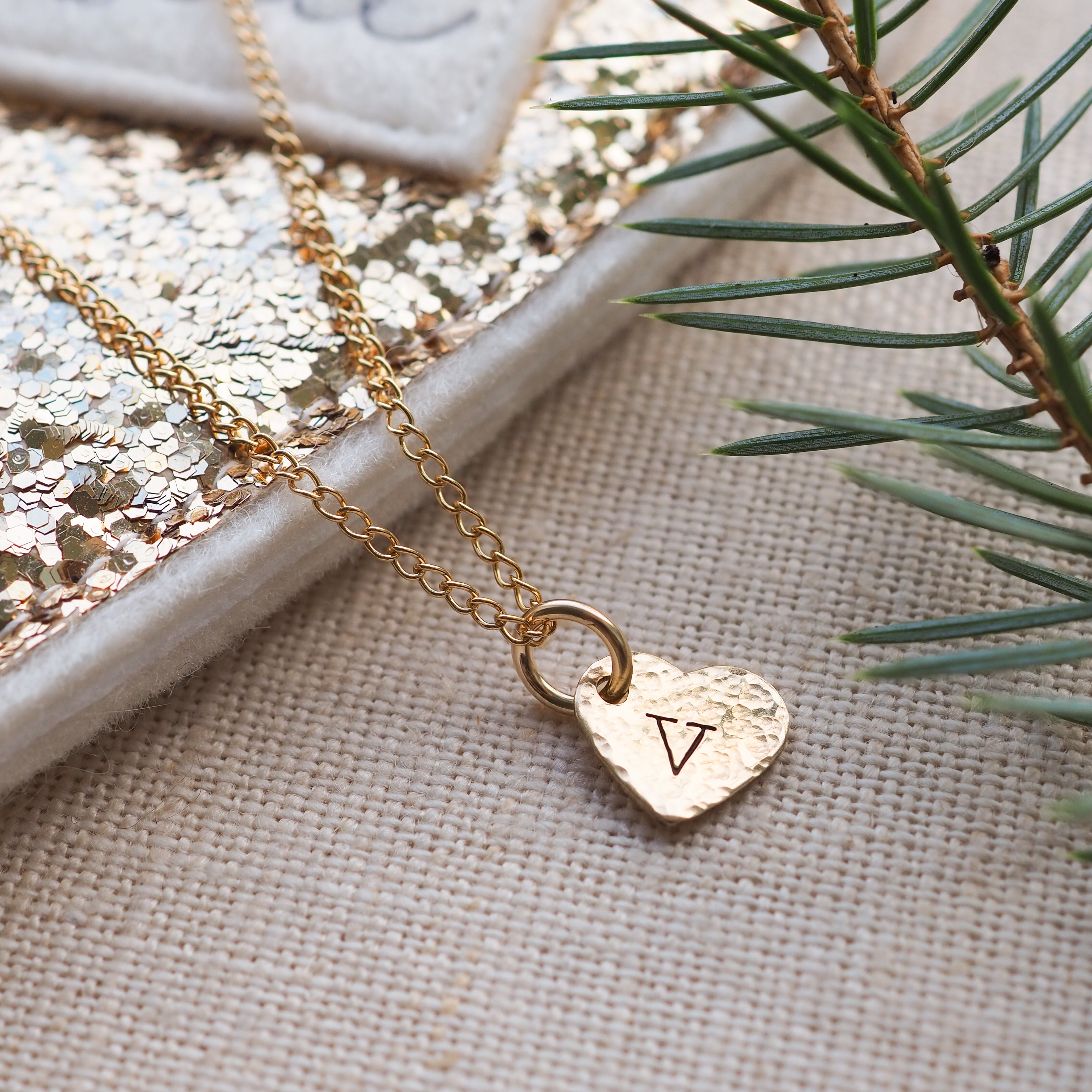 Kerensa - Gold Mini Heart Necklace