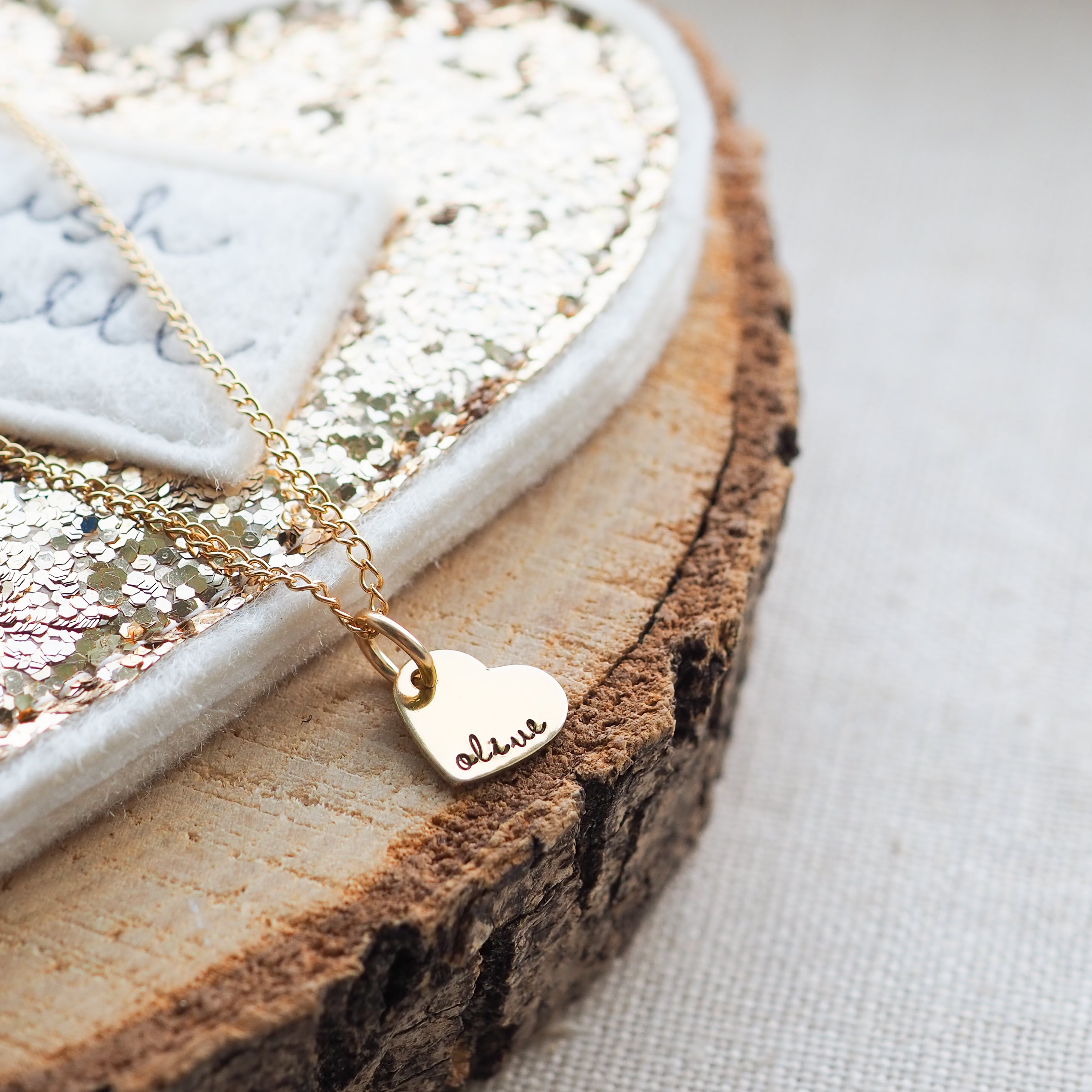 Kerensa - Gold Mini Heart Necklace