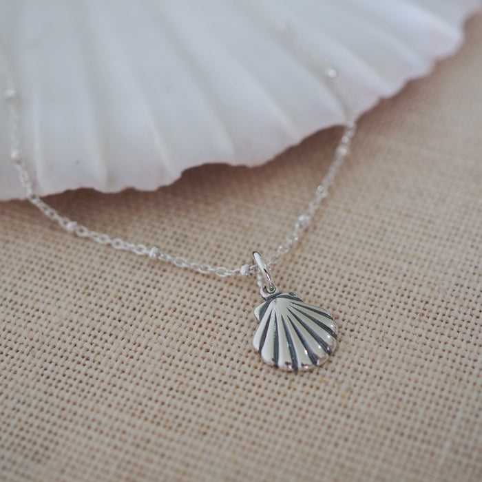 Sterling silver shell anklet