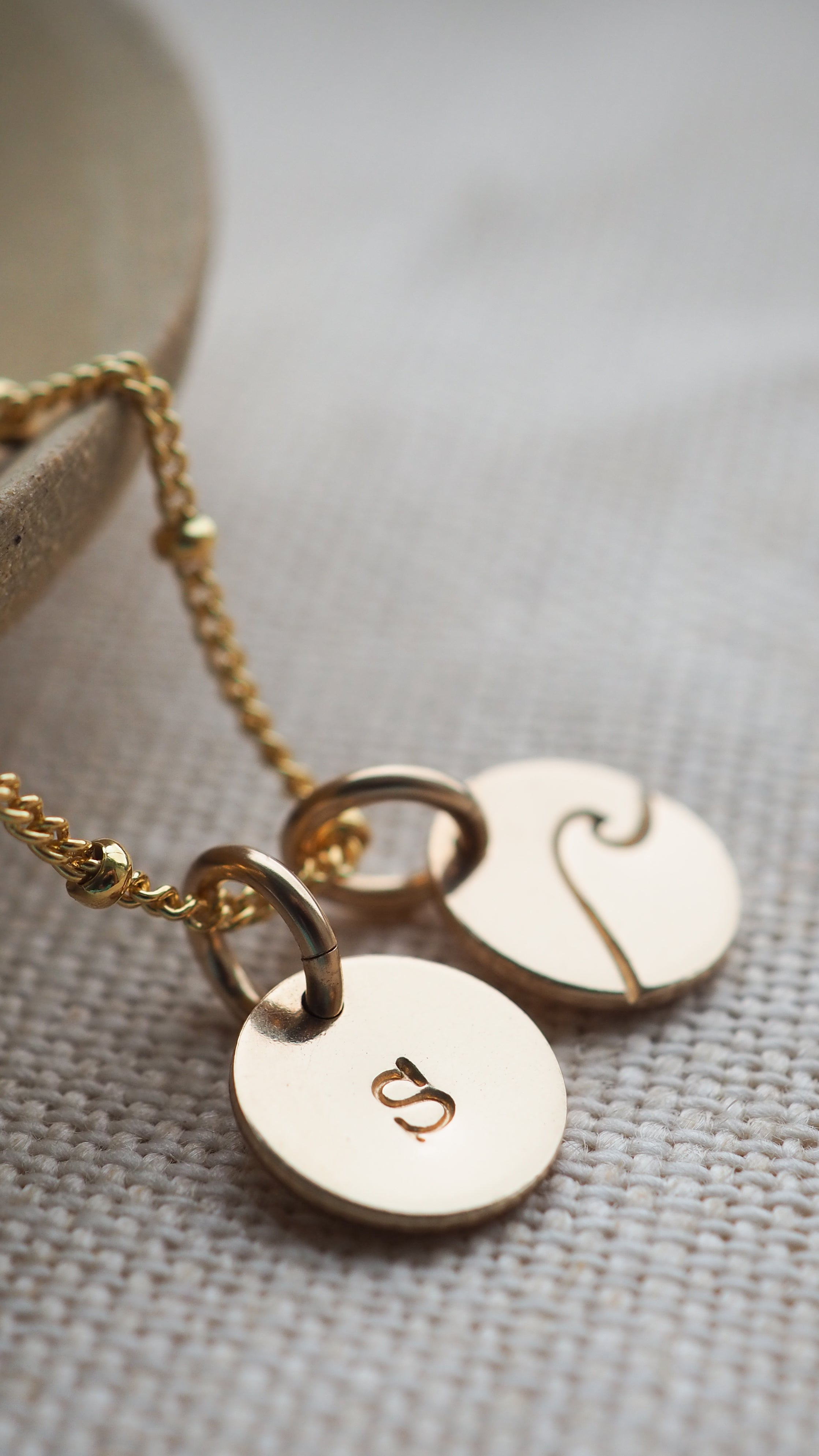 Wave & personalised mini disc necklace
