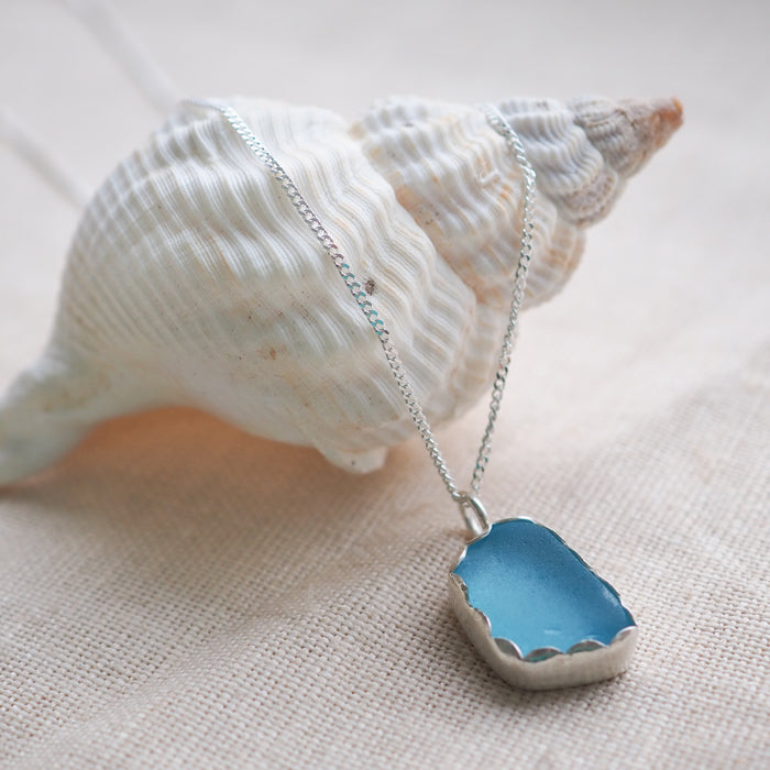 Scalloped edge sea glass necklace