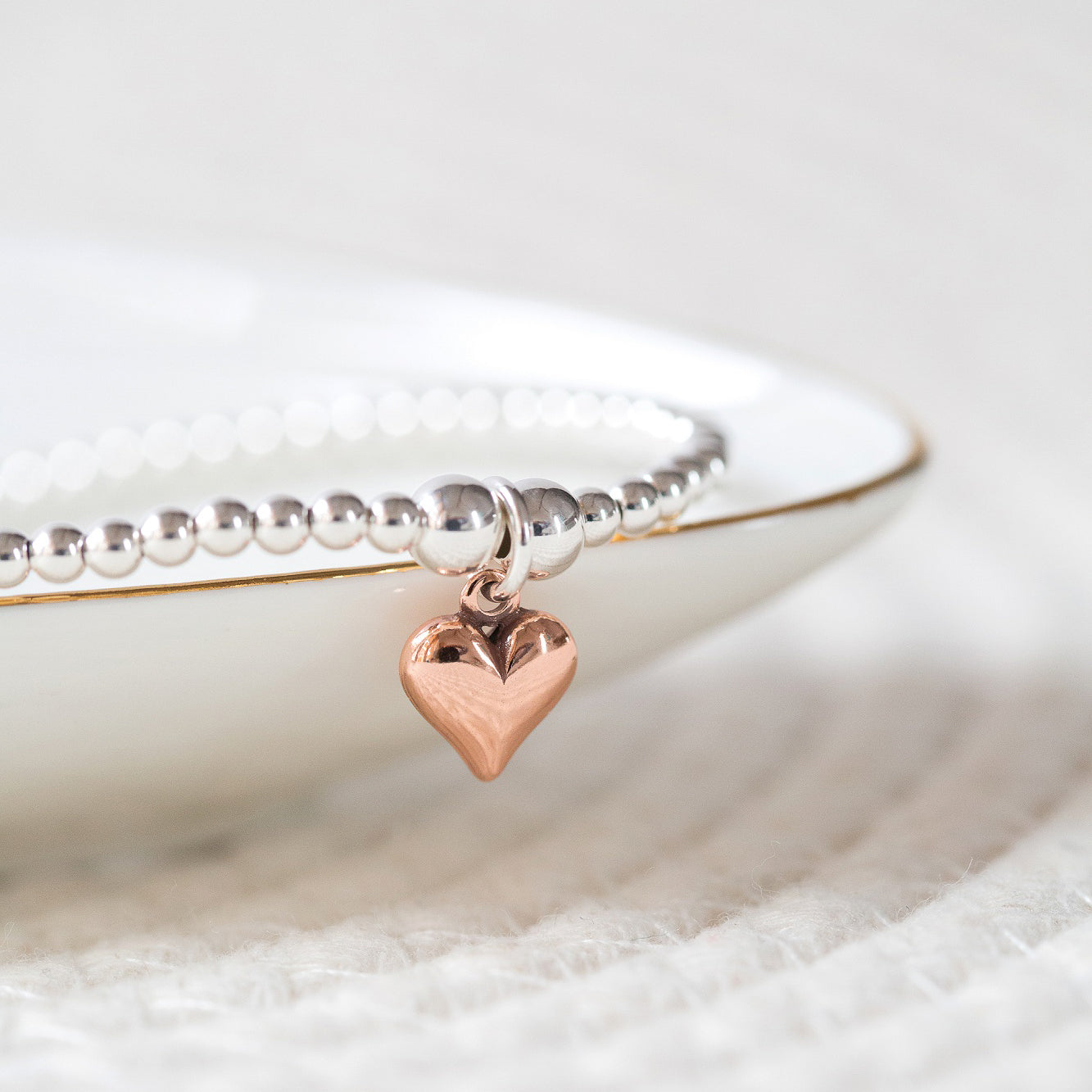 Rose gold heart beaded bracelet