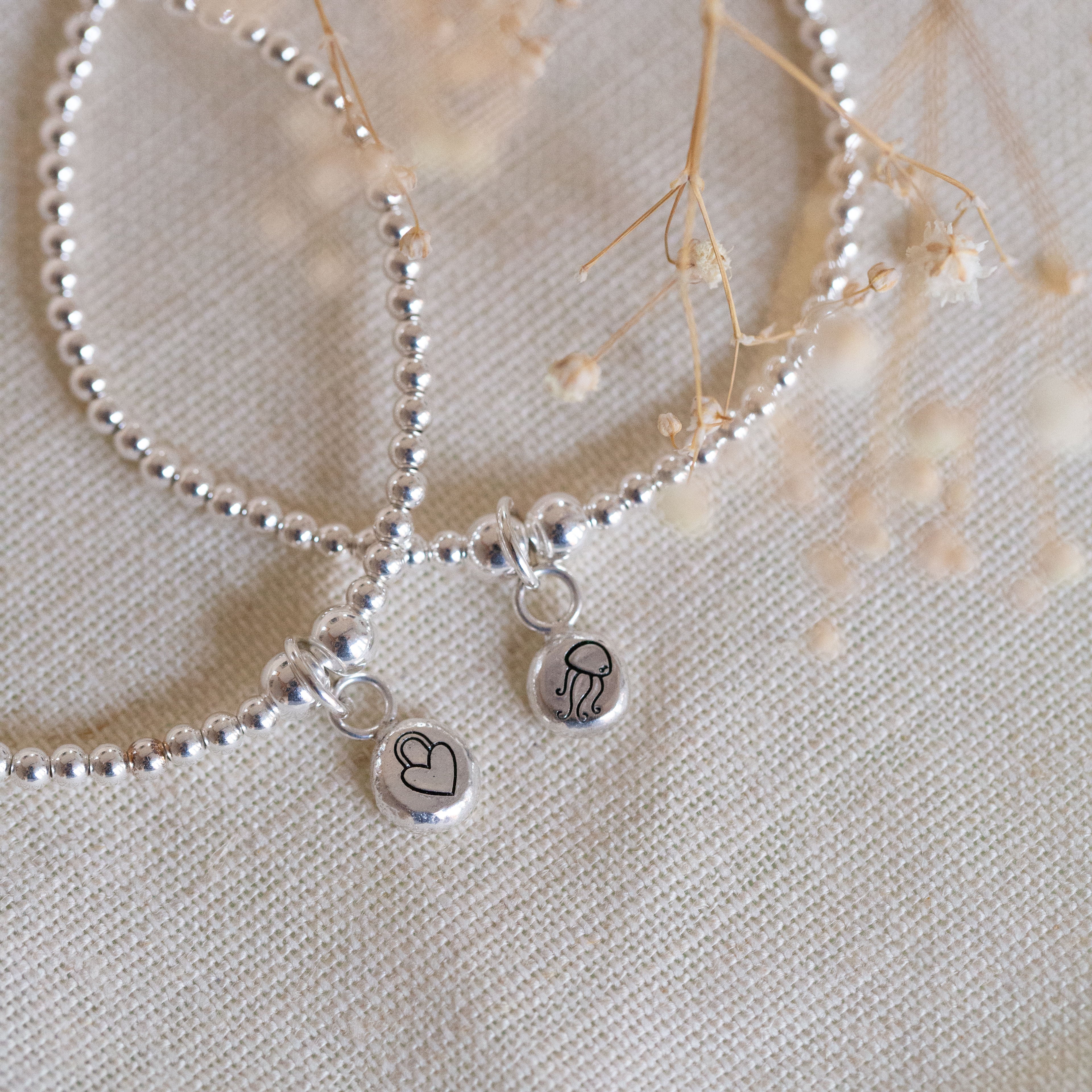 Pebble beaded bracelet