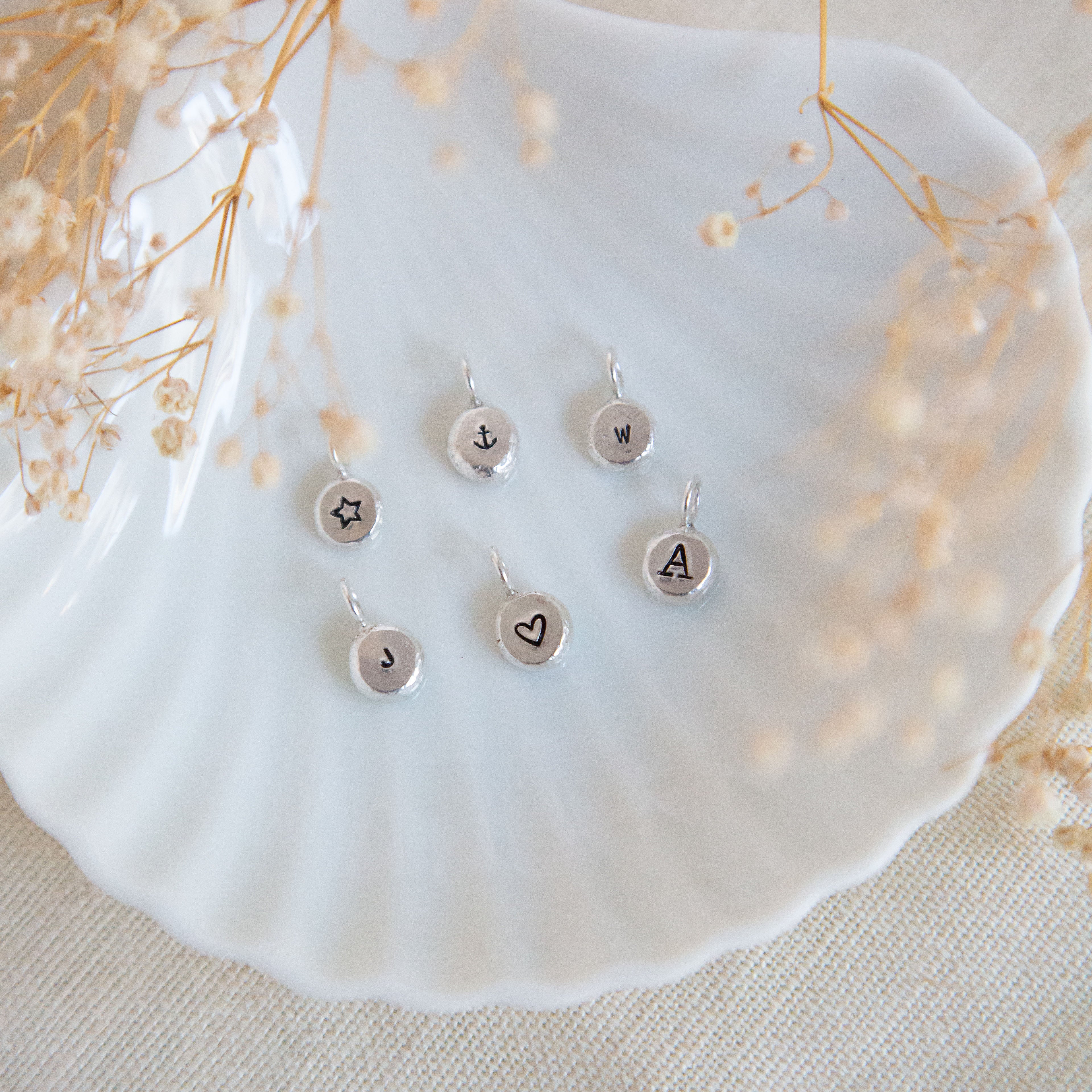 Pebble beaded bracelet