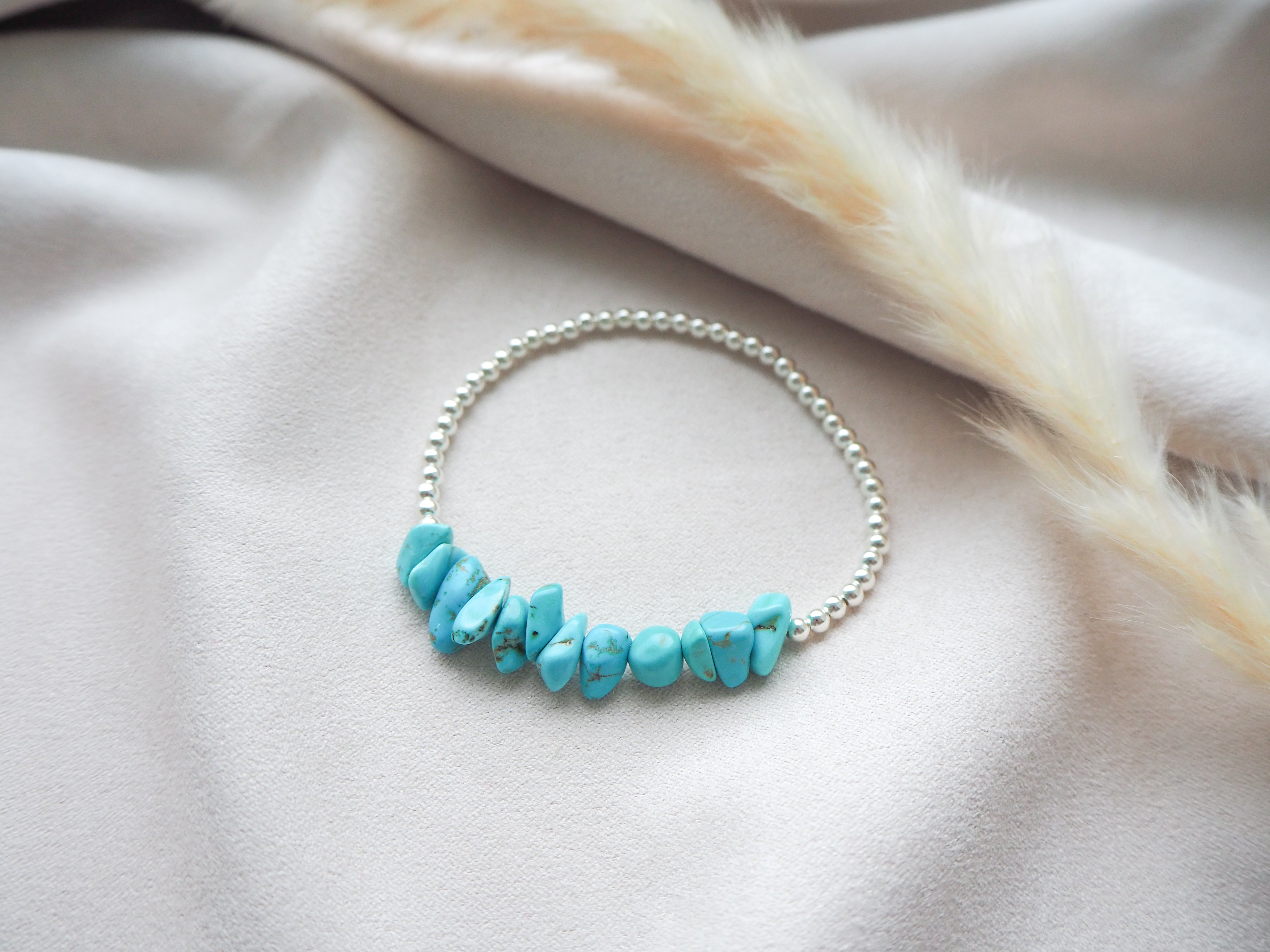 Sterling silver & rose quartz crystal chip bracelet