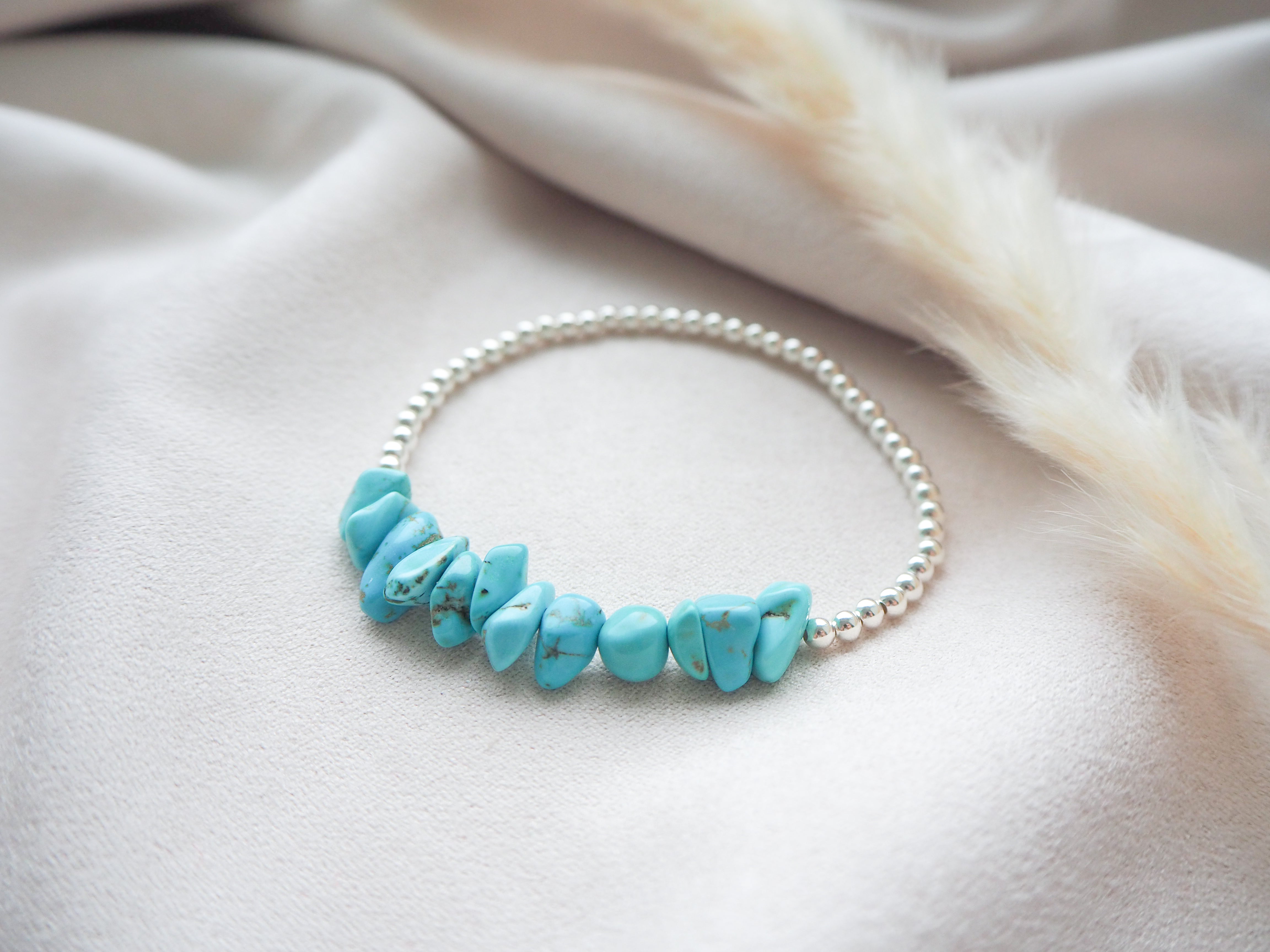 Sterling silver & magnesite crystal chip bracelet