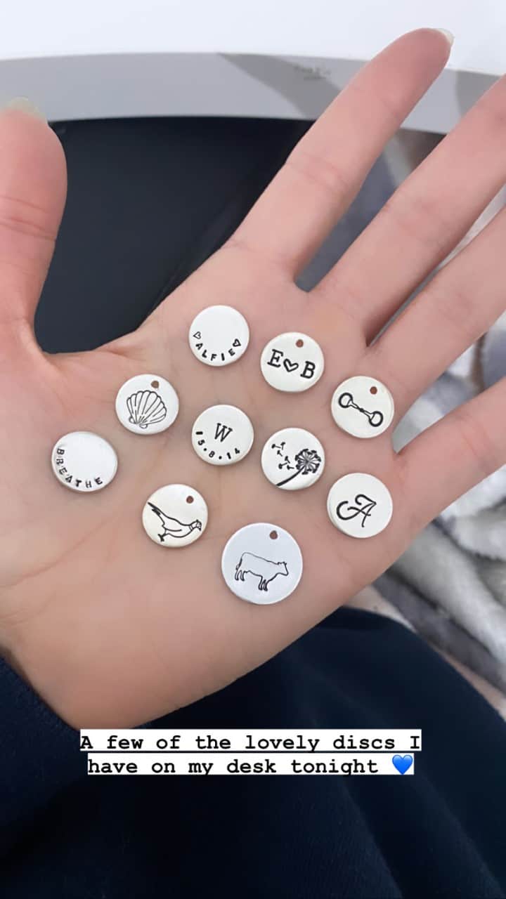 Midi hand stamped disc